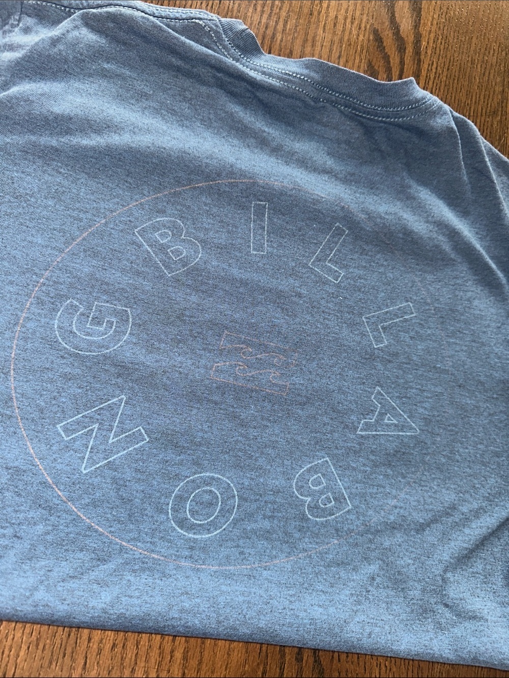 Billabong Heather Blue Men's Crew Neck T-Shirt size small